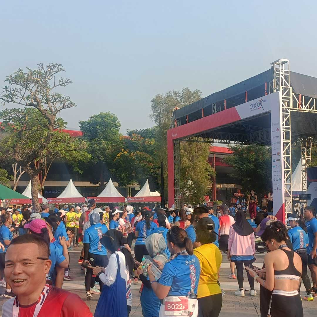 docorun-2024-panggung-dan-tenda-square Panggung musik dan tenda kerucut Docorun 2024